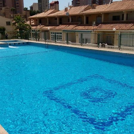 ベニドルムApartamento Playa Levanteアパートメント エクステリア 写真